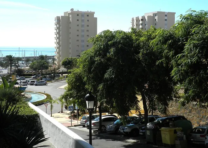 Apartamento Puerto Blanco Estepona